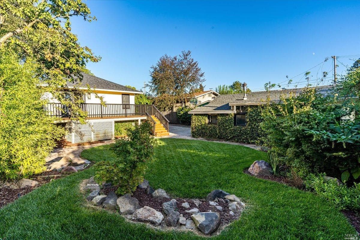 2019 Brown St, Napa, CA 94559