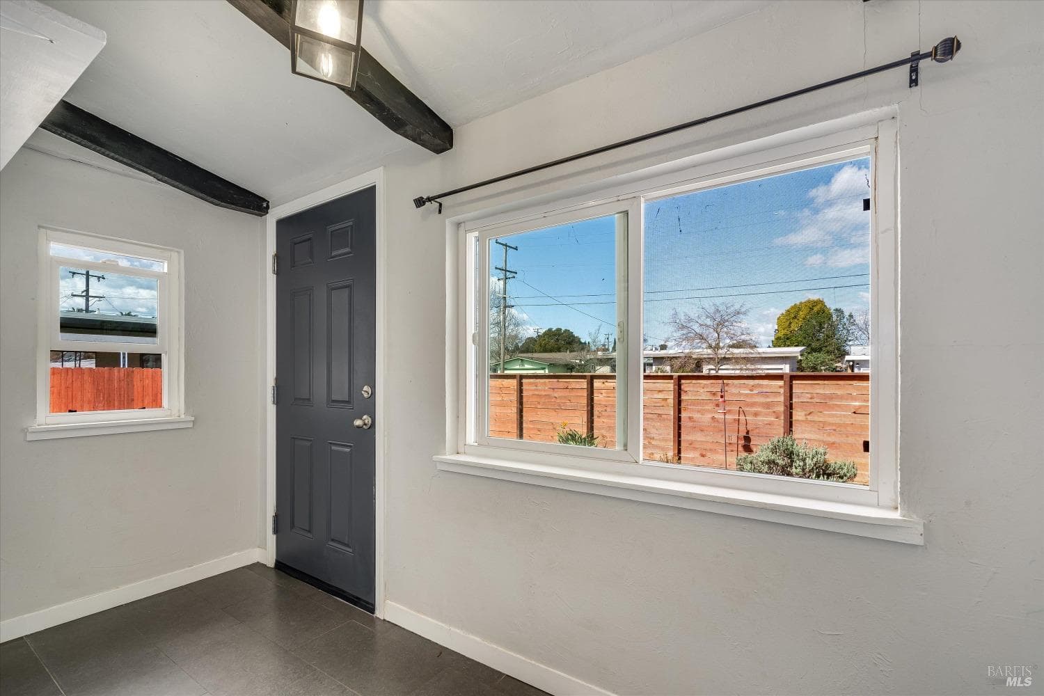 2365 Gerald Street, photo 6