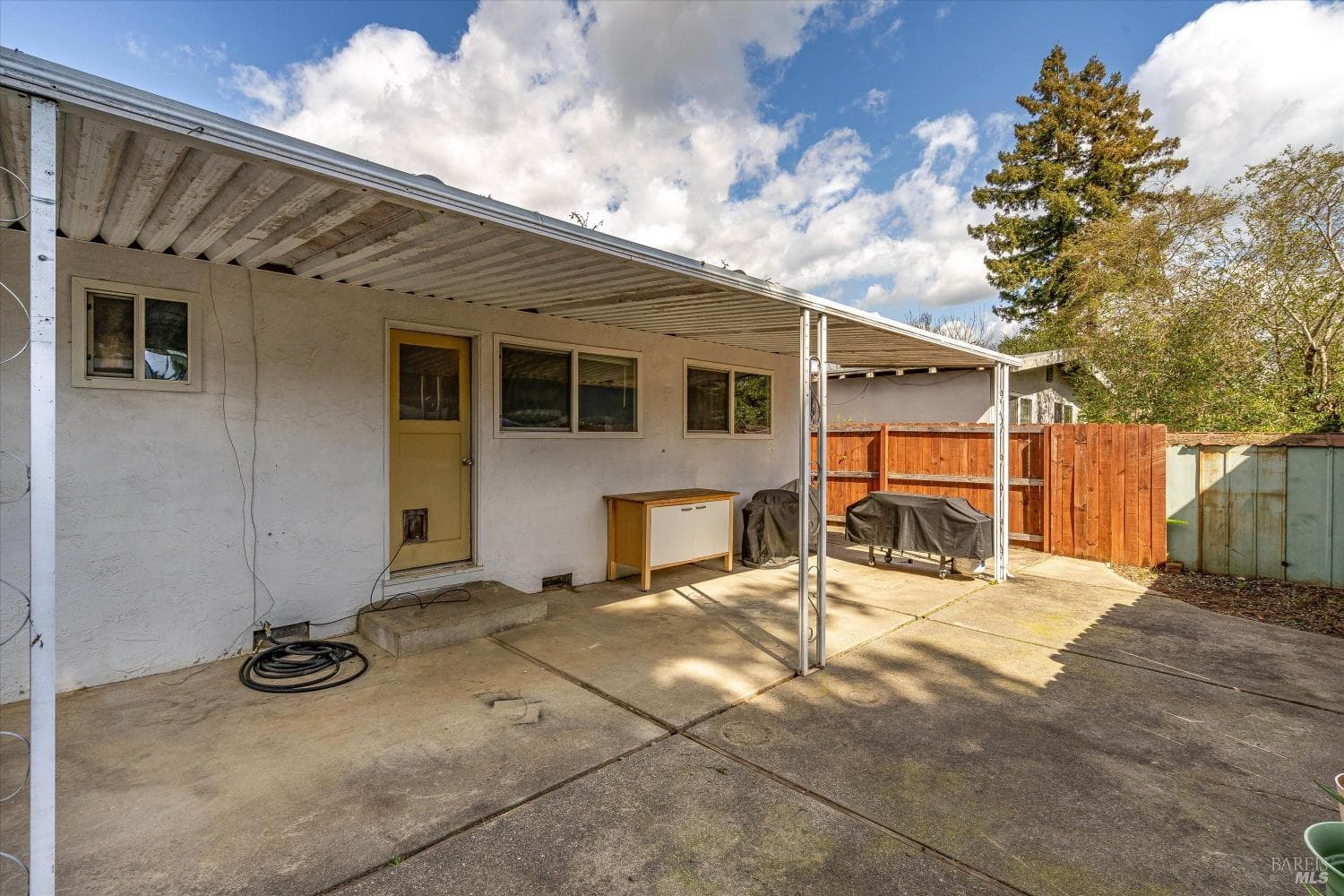 2365 Gerald Street, photo 36