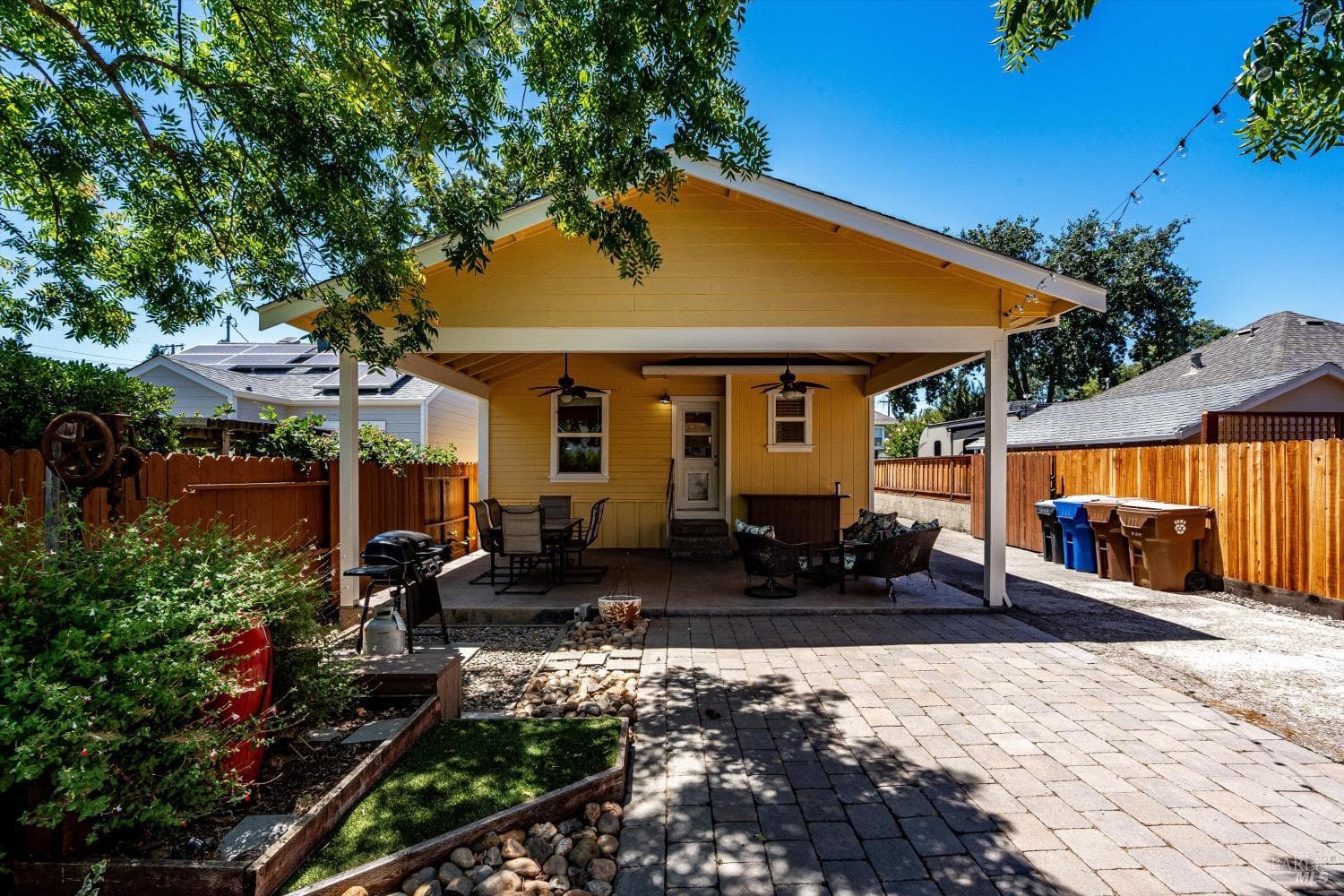 1622 Spencer Street, photo 28
