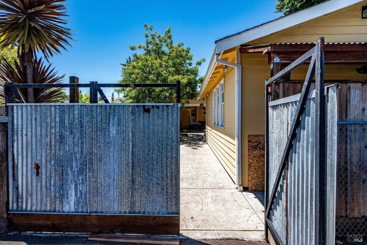 1622 Spencer Street, photo 34