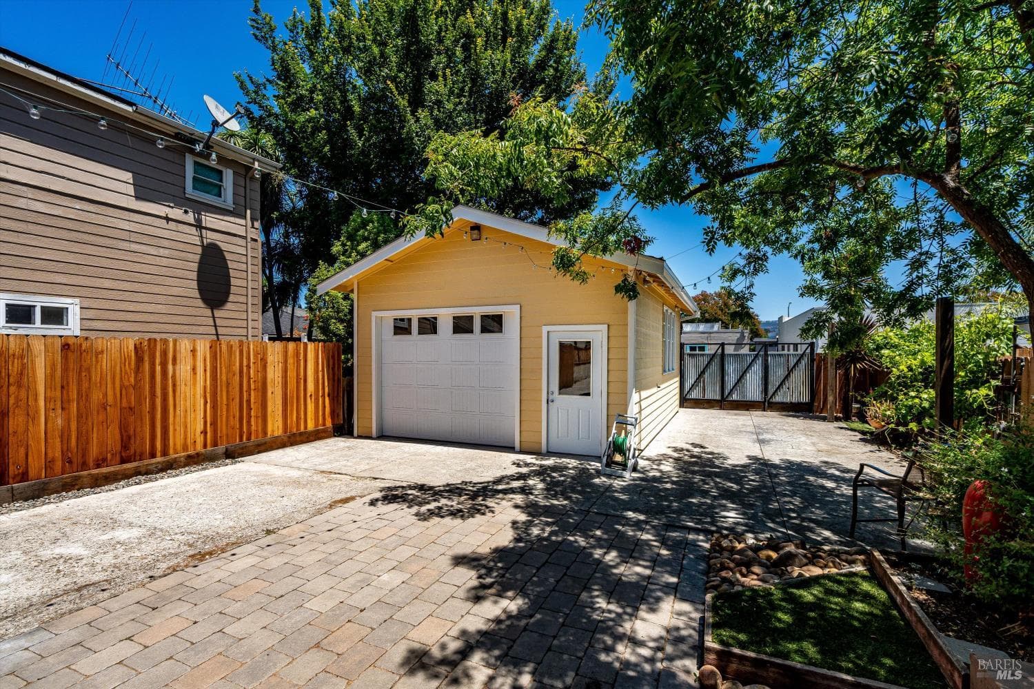 1622 Spencer Street, photo 36